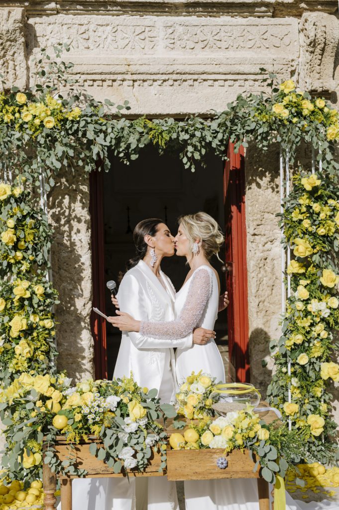 chantal e angela scelgono le velo fotografia come fotografe per il loro matrimonio
