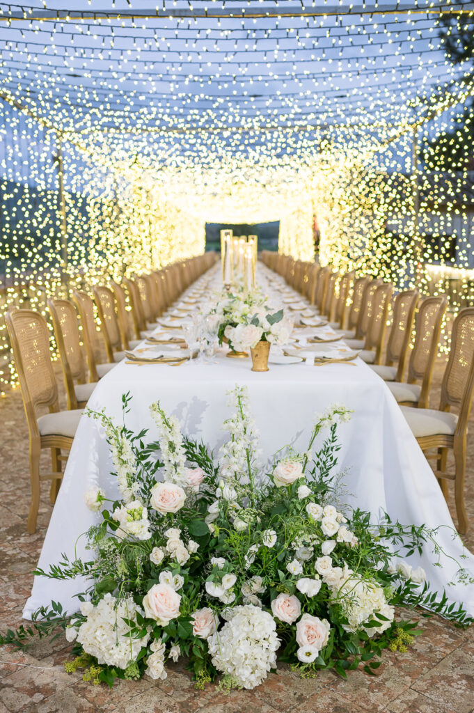 beautiful table setting villa medicea di lilliano