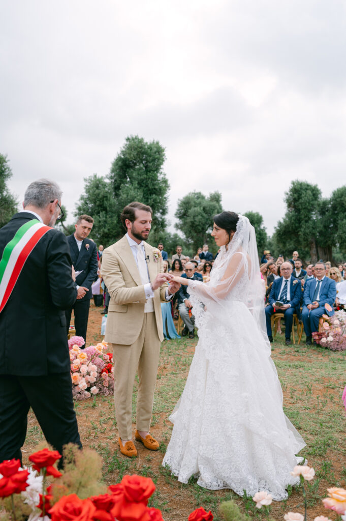 wedding rite in puglia le velo fotografia